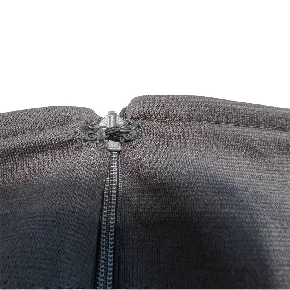 BCBG MAX AZRIA (NWT) GRAY PANTS SIZE L - Picture 6 of 7